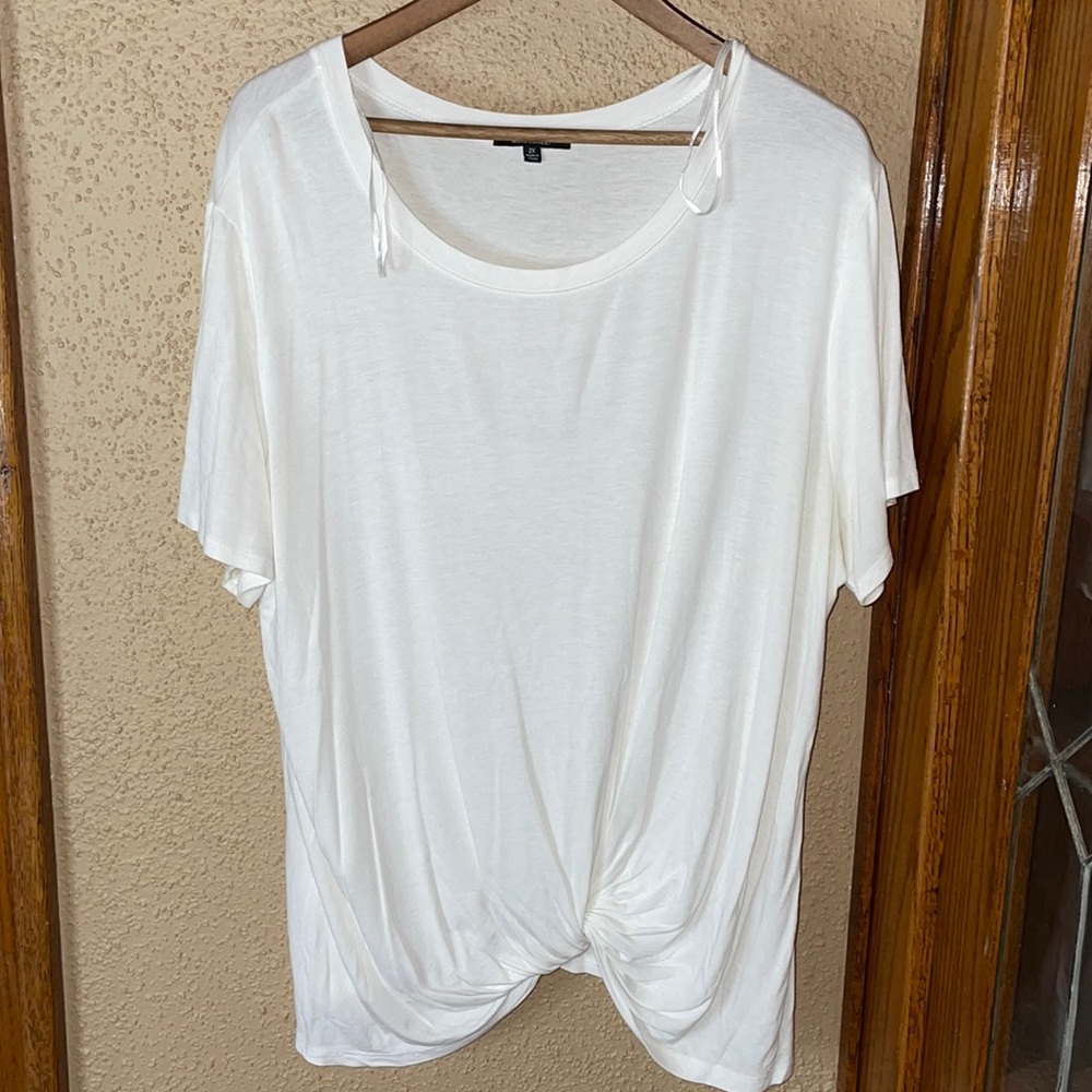 White Short Sleeve T